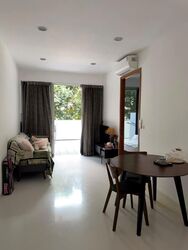 RV Suites (D10), Apartment #595763501
